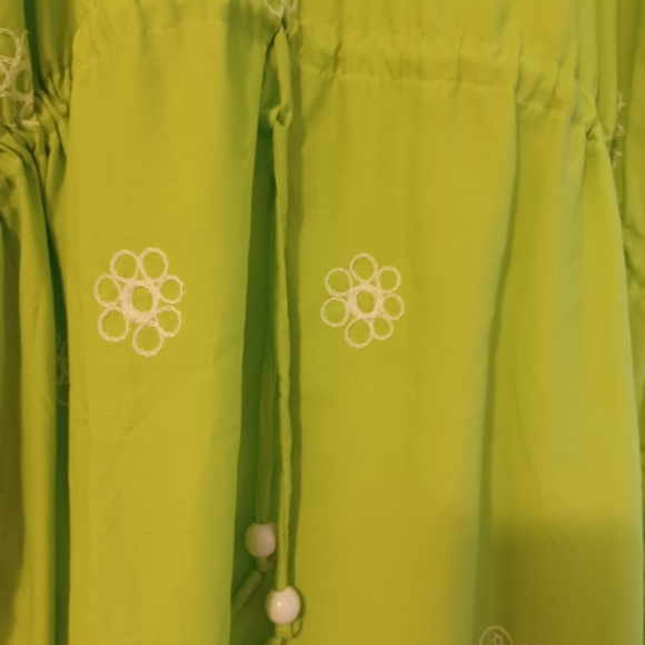 La La LeeLa Womens OSFM Green Beach Cover-up With White embroidery - Picture 5 of 9